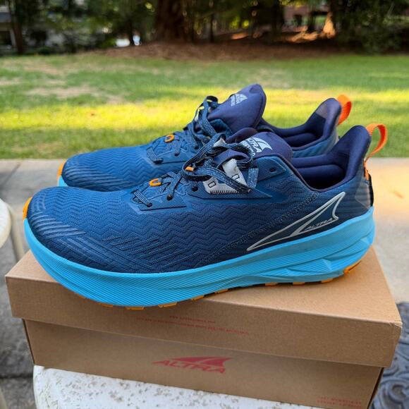 Altra Experience Wild Men\'s size 15 NIB